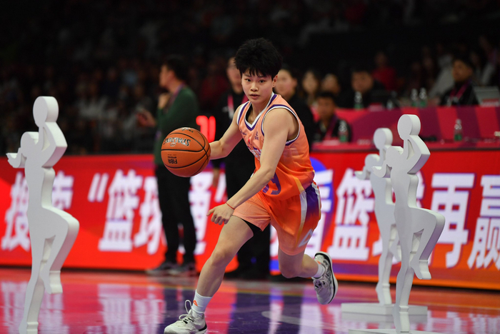 WCBA全明星赛南区险胜北区 陈明伶荣膺MVP